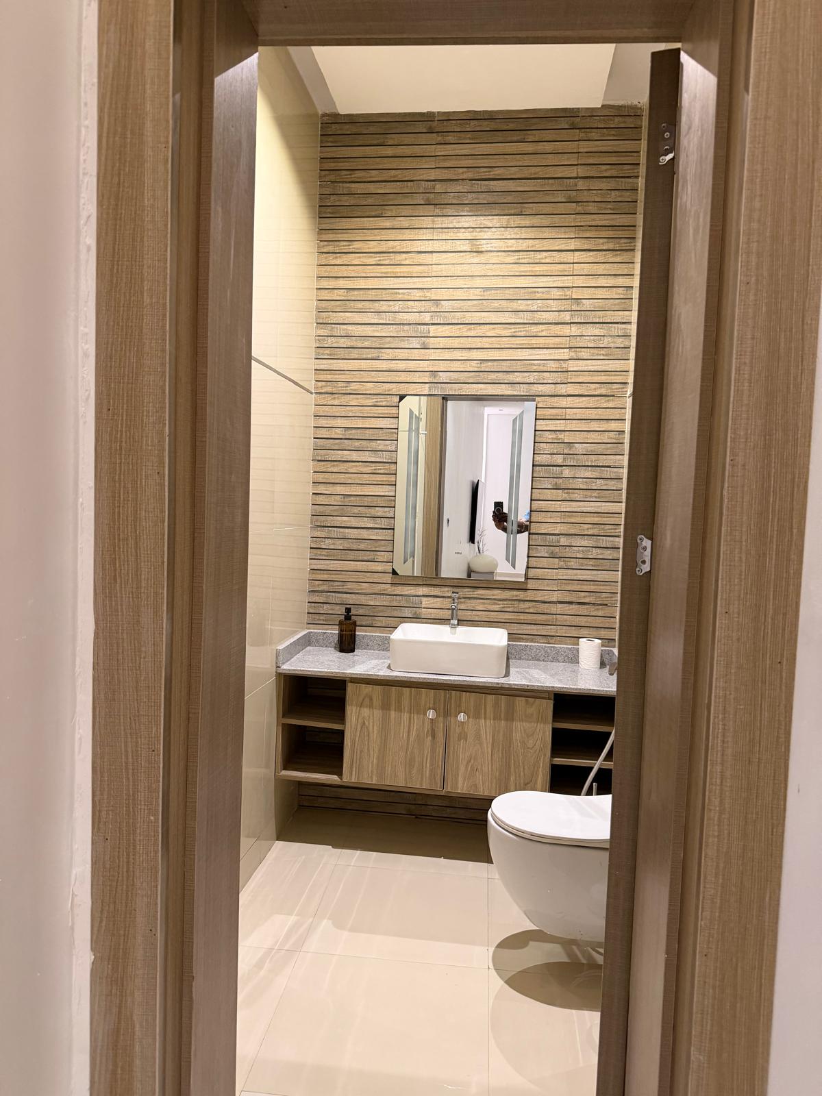 Guest Toilet